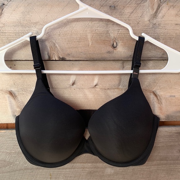 PINK Victoria's Secret Other - New PINK Victoria Secret Bra